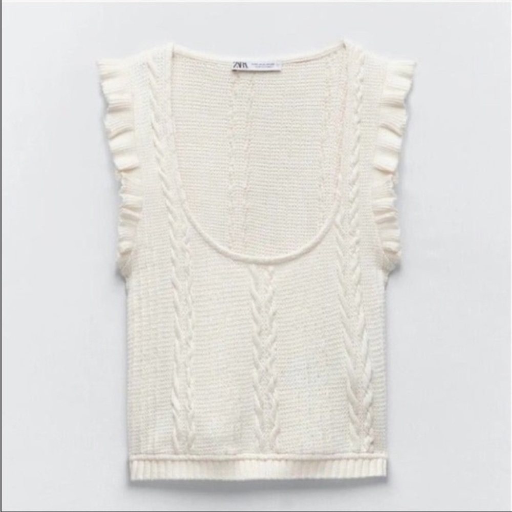 Zara Ruffled Ivory Cable Knit Crop Top Size Medium